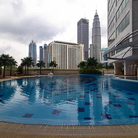 Oyo Home 501 Luxury 1Br Crest Condo